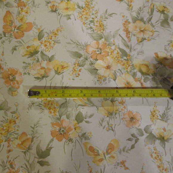Vintage 1980s Orange Floral Motif Wallpaper - Picture 7 of 8